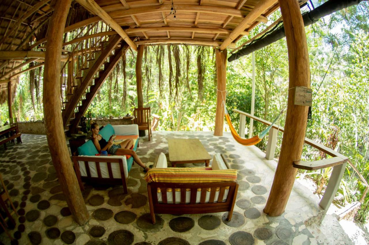 Laguna Yaxha Ecolodge El Sombrero المظهر الخارجي الصورة