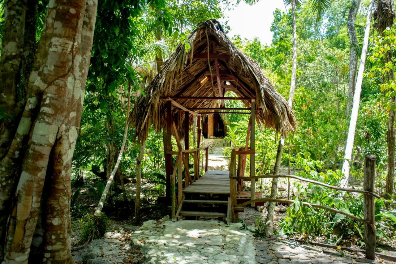 Laguna Yaxha Ecolodge El Sombrero المظهر الخارجي الصورة